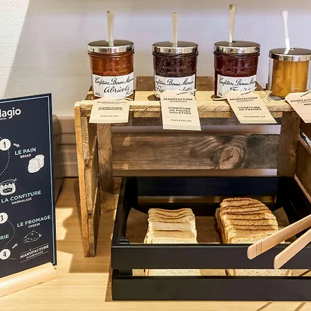 Adagio Access Garibaldi شقة فندقية