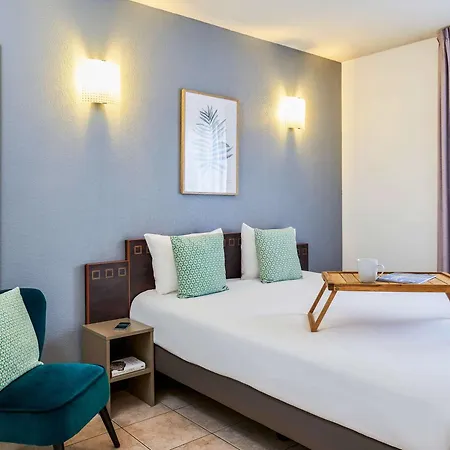 Adagio Access Garibaldi Apartahotel Niza