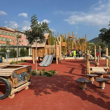 Adagio Access Garibaldi 2*