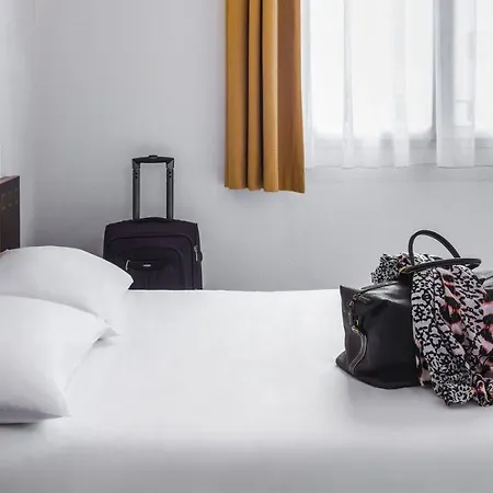 Adagio Access Garibaldi نيس