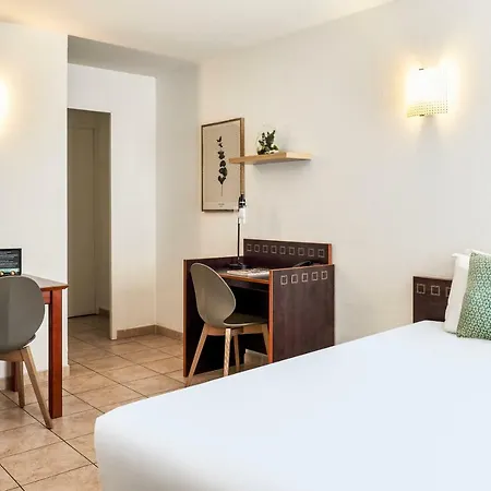 Adagio Access Garibaldi Aparthotel 2*