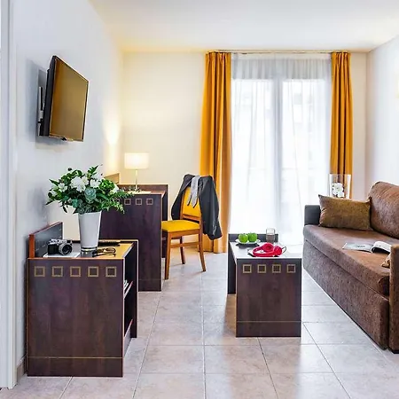 Adagio Access Garibaldi Lägenhetshotell Nice