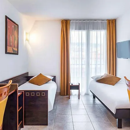 Adagio Access Garibaldi Niza