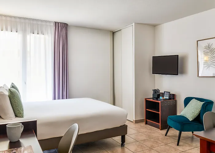 Aparthotel Adagio Access Garibaldi 2*