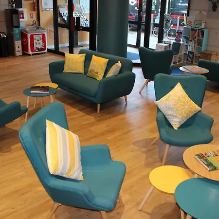 Adagio Access Garibaldi 2*