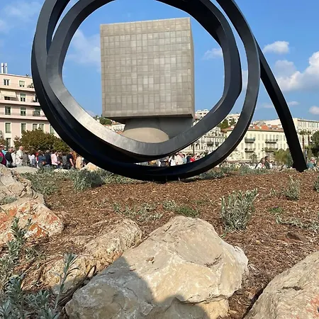 Lägenhetshotell Adagio Access Garibaldi Nice