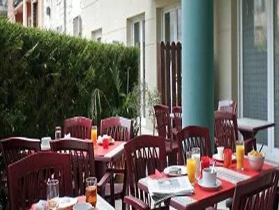 Adagio Access Garibaldi Lägenhetshotell Nice