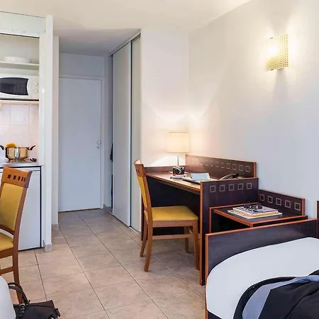 Lägenhetshotell Adagio Access Garibaldi 2*