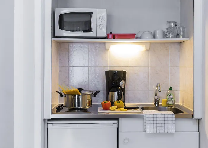 Adagio Access Garibaldi Aparthotel 2*