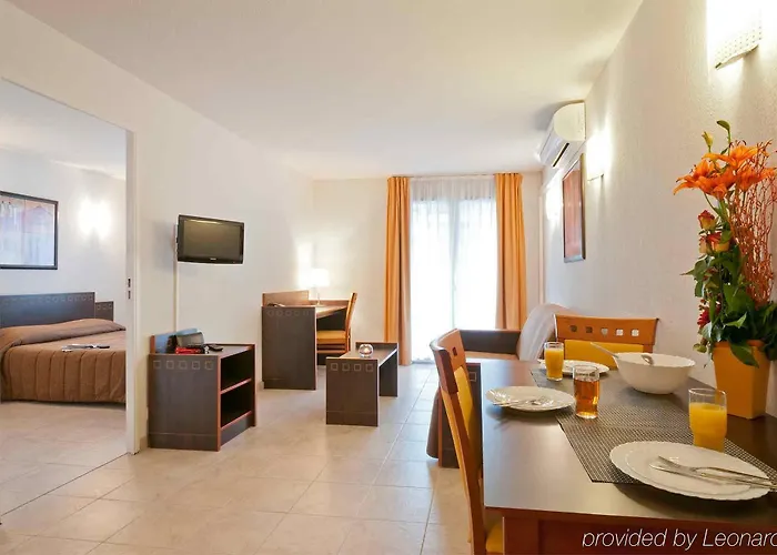 Adagio Access Garibaldi Aparthotel 2*