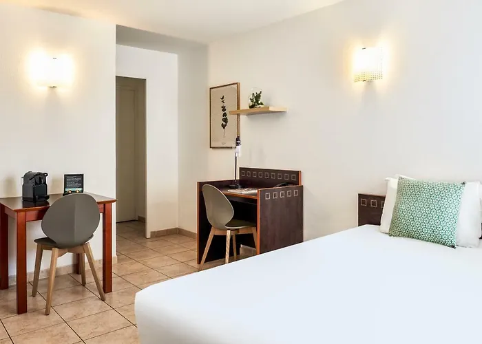 Adagio Access Garibaldi Aparthotel 2*