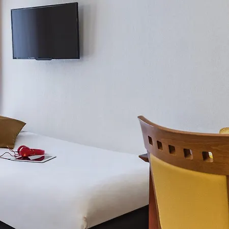 Aparthotel Adagio Access Garibaldi Nice