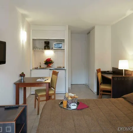Aparthotel Adagio Access Garibaldi Nice